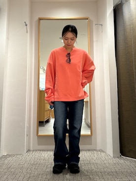 「アイテム（スウェット、オレンジ系）」を使った、舞幸さん（レディース・157cm）の秋コーディネート