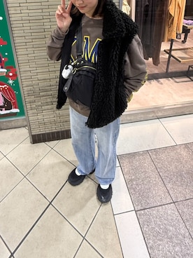 「VIS（ビス）のアイテム（デニムパンツ）」を使った、つきさん（レディース・157cm）の秋コーディネート