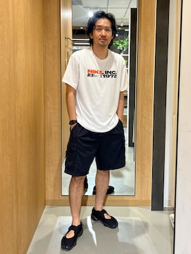 「URBAN RESEARCH DOORS（アーバンリサーチドアーズ）のNIKE SWIM　ナイキインクハンソデハイドロガード（Tシャツ/カットソー、ホワイト系）」を使った、nonayuuさん（メンズ・173cm）の夏コーディネート