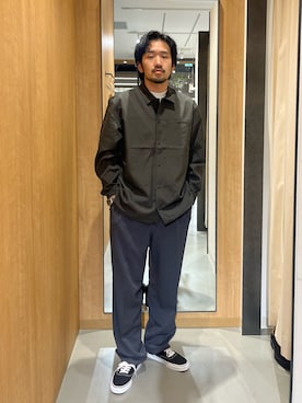 「URBAN RESEARCH DOORS（アーバンリサーチドアーズ）の『別注』Marmot×DOORS　COACH SHIRTS JACKET（テーラードジャケット、ブラック系）」を使った、nonayuuさん（メンズ・173cm）の春コーディネート
