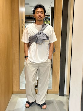 「URBAN RESEARCH DOORS（アーバンリサーチドアーズ）の『別注』Savignac×DOORS　プリントTシャツ（Tシャツ/カットソー、ホワイト系）」を使った、nonayuuさん（メンズ・173cm）の夏コーディネート