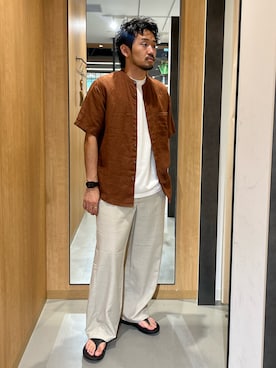 「URBAN RESEARCH DOORS（アーバンリサーチドアーズ）のシルケットリネン バンドカラーショートスリーブシャツ（シャツ/ブラウス、ブラウン系）」を使った、nonayuuさん（メンズ・173cm）の夏コーディネート