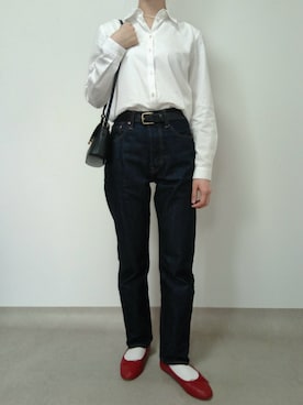 「agnes b.（アニエスベー）のレザーショルダーバッグ  "The b."  IS12F-11（ショルダーバッグ、ブラック系）」を使った、nanaのフレンチ服さん（レディース・155cm）の春コーディネート