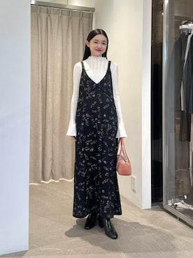 「EMMEL REFINES（エメルリファインズ）のアイテム」を使った、CHIHARAさん（レディース・159cm）の秋コーディネート