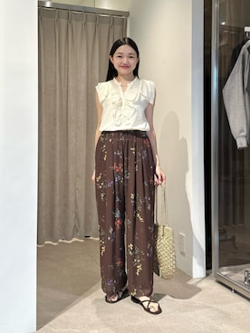 「EMMEL REFINES（エメルリファインズ）のアイテム（パンツ）」を使った、CHIHARAさん（レディース・159cm）の夏コーディネート
