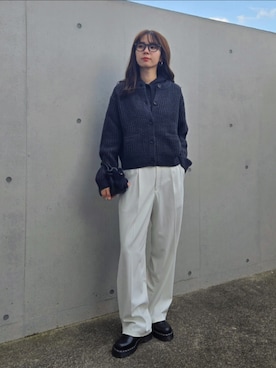 「Dr. Martens（ドクターマーチン）のアイテム」を使った、ARINA / 杉本侑菜さん（レディース・163cm）の秋コーディネート