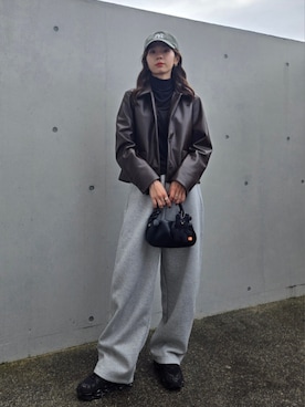 「アイテム（帽子）」を使った、ARINA / 杉本侑菜さん（レディース・163cm）の秋コーディネート