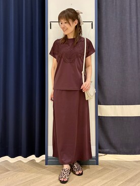 「grove（グローブ）の【持続冷感】ひんやりポンチシリーズ／フロントレースドルマンカットソー（Tシャツ/カットソー、ブラウン系）」を使った、Orikaさん（レディース・154cm）の夏コーディネート