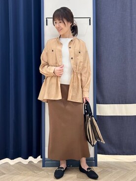 「grove（グローブ）の【貴島明日香さん着用/体型カバー】洗えるシアーサファリシャツジャケット（シャツ/ブラウス、イエロー系）」を使った、Orikaさん（レディース・154cm）の春コーディネート