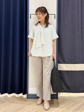 「grove（グローブ）の半袖になって再登場！【洗える】チャーム付きマルチWAYボウタイブラウス（シャツ/ブラウス、ベージュ系）」を使った、Orikaさん（レディース・154cm）の夏コーディネート