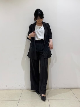 「アイテム（ノーカラージャケット、グレー系）」を使った、watanabeさん（レディース・153cm）の夏コーディネート