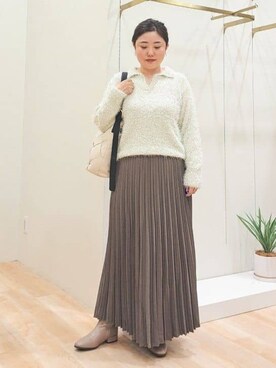 「grove（グローブ）の【最終お値下げ！！】ラメフェザーヤーン オープンカラーニット（ニット/セーター、ホワイト系）」を使った、ふるさん（レディース・157cm）の秋コーディネート