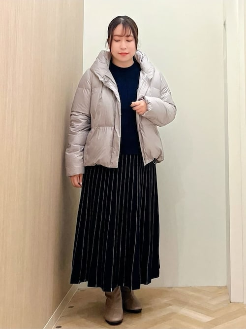 いろどりあねちゃん様^ ^洗える ライトダウンコート スカーフ柄 ボア襟 ららぽーと愛知東郷 グローブakariさんのダウンジャケット/コートを