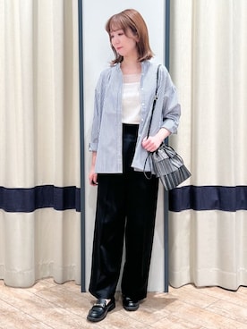 「grove（グローブ）のバックシャーリングシャツ（シャツ/ブラウス、ホワイト系）」を使った、SAYAKAさん（レディース・161cm）の春コーディネート