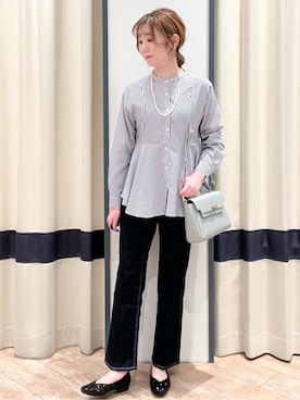 「grove（グローブ）のペプラムスタンドネックシャツ（シャツ/ブラウス、ブルー系）」を使った、SAYAKAさん（レディース・161cm）の冬コーディネート