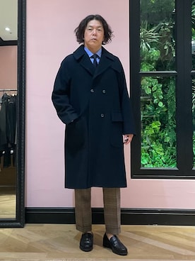 「アイテム（チェスターコート、ブルー系）」を使った、Nagaseさん（メンズ・176cm）の秋コーディネート