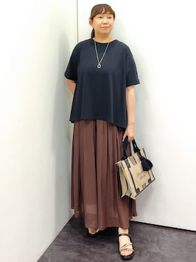 「grove（グローブ）の【遮熱／吸水速乾／接触冷感／UVカット】フレアシルエットTシャツ（Tシャツ/カットソー、ブラック系）」を使った、こんちゃんさん（レディース・162cm）の夏コーディネート