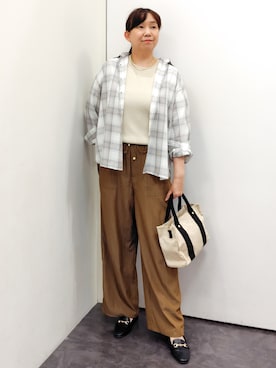 「grove（グローブ）の【大人の抜け感】オンブレーチェックシャツ（シャツ/ブラウス、ホワイト系）」を使った、こんちゃんさん（レディース・162cm）の春コーディネート