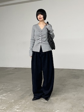 「goocy（グーシー）のベロアデニムタックワイドパンツ（その他パンツ、ブルー系）」を使った、飯塚りおんさん（レディース・152cm）の秋コーディネート