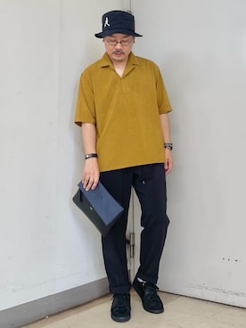 「アイテム（クラッチバッグ、ブルー系）」を使った、MAKOTO AI Kaminaさん（メンズ・170cm）の夏コーディネート