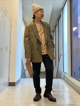 「アイテム（クラッチバッグ、ブラウン系）」を使った、MAKOTO AI Kaminaさん（メンズ・170cm）の秋コーディネート