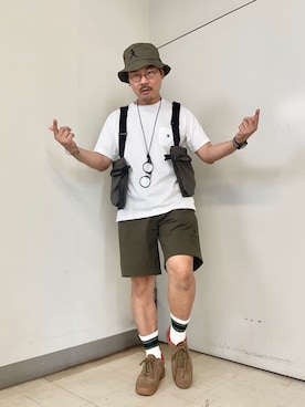 「アイテム（ブレスレット、グリーン系）」を使った、MAKOTO AI Kaminaさん（メンズ・170cm）の夏コーディネート