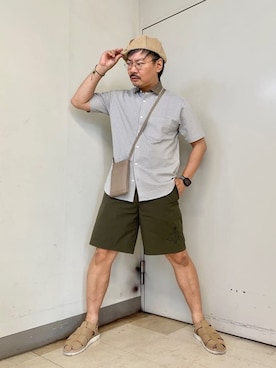 「アイテム（ブレスレット、グリーン系）」を使った、MAKOTO AI Kaminaさん（メンズ・170cm）の夏コーディネート