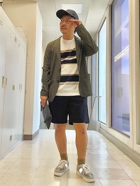 「アイテム（クラッチバッグ、ブルー系）」を使った、MAKOTO AI Kaminaさん（メンズ・170cm）の夏コーディネート