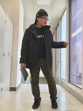 「TAKEO KIKUCHI（タケオキクチ）の【3WAY】ドビー ダウンライナー付ブルゾン（ブルゾン、ブラウン系）」を使った、MAKOTO AI Kaminaさん（メンズ・171cm）の冬コーディネート