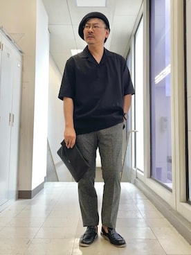 「アイテム（クラッチバッグ、ブラック系）」を使った、MAKOTO AI Kaminaさん（メンズ・170cm）の春コーディネート
