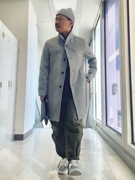 「アイテム（クラッチバッグ、グレー系）」を使った、MAKOTO AI Kaminaさん（メンズ・170cm）の秋コーディネート