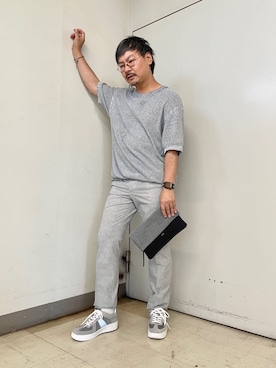「アイテム（クラッチバッグ、グレー系）」を使った、MAKOTO AI Kaminaさん（メンズ・170cm）の夏コーディネート