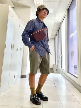 「アイテム（ブレスレット、グリーン系）」を使った、MAKOTO AI Kaminaさん（メンズ・170cm）の夏コーディネート
