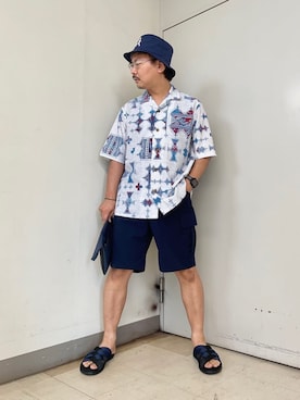 「アイテム（ブレスレット、グリーン系）」を使った、MAKOTO AI Kaminaさん（メンズ・170cm）の夏コーディネート