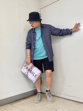 「アイテム（収納グッズ）」を使った、MAKOTO AI Kaminaさん（メンズ・170cm）の夏コーディネート