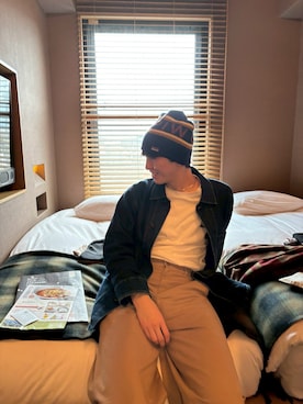 「tone（トーン）のアイテム」を使った、AKiさん（メンズ・173cm）の冬コーディネート