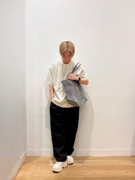 「URBAN RESEARCH DOORS（アーバンリサーチドアーズ）の『別注』LACOSTE×DOORS　THICK PIQUE ROUND SHORT-SLEEVE（Tシャツ/カットソー、ホワイト系）」を使った、moooritaさん（メンズ・175cm）の夏コーディネート