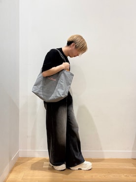 「URBAN RESEARCH DOORS（アーバンリサーチドアーズ）の『別注』L.L.Bean×DOORS　GROCERY TOTE（トートバッグ、グレー系）」を使った、moooritaさん（メンズ・175cm）の春コーディネート