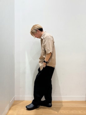 「URBAN RESEARCH DOORS（アーバンリサーチドアーズ）のSupima Cotton Regular SHIRTS（シャツ/ブラウス、ブラウン系）」を使った、moooritaさん（メンズ・175cm）の夏コーディネート