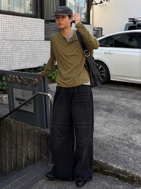 「Chikashitsu +（チカシツプラス）のアイテム（パンツ）」を使った、ゆうとさん（メンズ・175cm）の春コーディネート