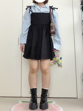 「SHEINのアイテム（キャミソール、ブラック系）」を使った、モモ子さん（レディース・150cm）の秋コーディネート