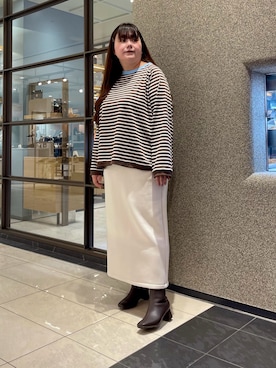 「GU（ジーユー）のアイテム（スカート、ホワイト系）」を使った、ﾏﾁさん（レディース・158cm）の秋コーディネート