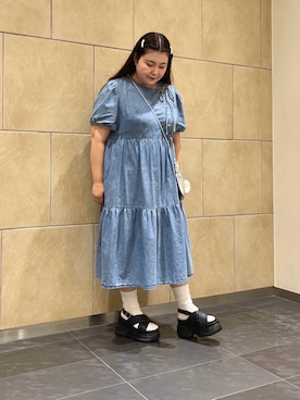 「H&M（エイチ・アンド・エム）のアイテム（ワンピース、ブルー系）」を使った、ﾏﾁさん（レディース・158cm）の夏コーディネート