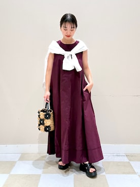 「RODE SKO（ロデスコ）のパテッドボリュームソールサンダル（サンダル、ブラック系）」を使った、おすみさん（レディース・152cm）の夏コーディネート