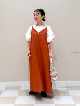 「ITEMS URBANRESEARCH（アイテムズ アーバンリサーチ）の『洗濯可』リネンライクバックリボンワンピース（ワンピース、オレンジ系）」を使った、おすみさん（レディース・152cm）の春コーディネート