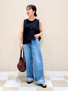 「SENSE OF PLACE by URBAN RESEARCH（センスオブプレイスバイアーバンリサーチ）のタックフェードデニムパンツ（デニムパンツ、ブルー系）」を使った、おすみさん（レディース・152cm）の夏コーディネート