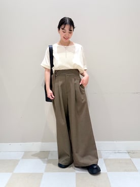 「ITEMS URBANRESEARCH（アイテムズ アーバンリサーチ）のアシメデザインベルトパンツ（その他パンツ、ブラウン系）」を使った、おすみさん（レディース・152cm）の春コーディネート