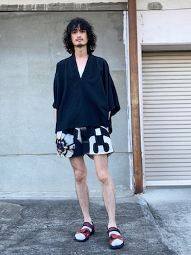 「Y-3（ワイスリー）のアイテム」を使った、君嶋麻耶さん（メンズ・176cm）の夏コーディネート