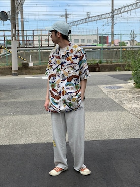 「ごきげんウィーク」｜「アイテム（スウェットパンツ）」を使った、Pakkun14さん（メンズ・165cm）の春コーディネート