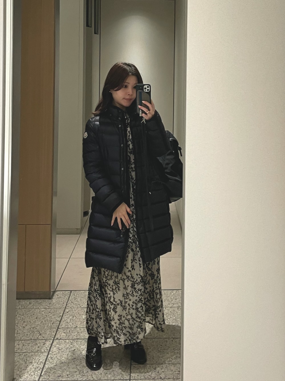 MONCLER エルミンヌ ２フード付きブラック ロングダウンコート モンクレール エルミンヌ ロングコート MONCLER / 